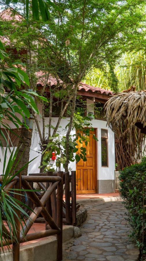 Hotel Luna Llena Tamarindo Kültér fotó